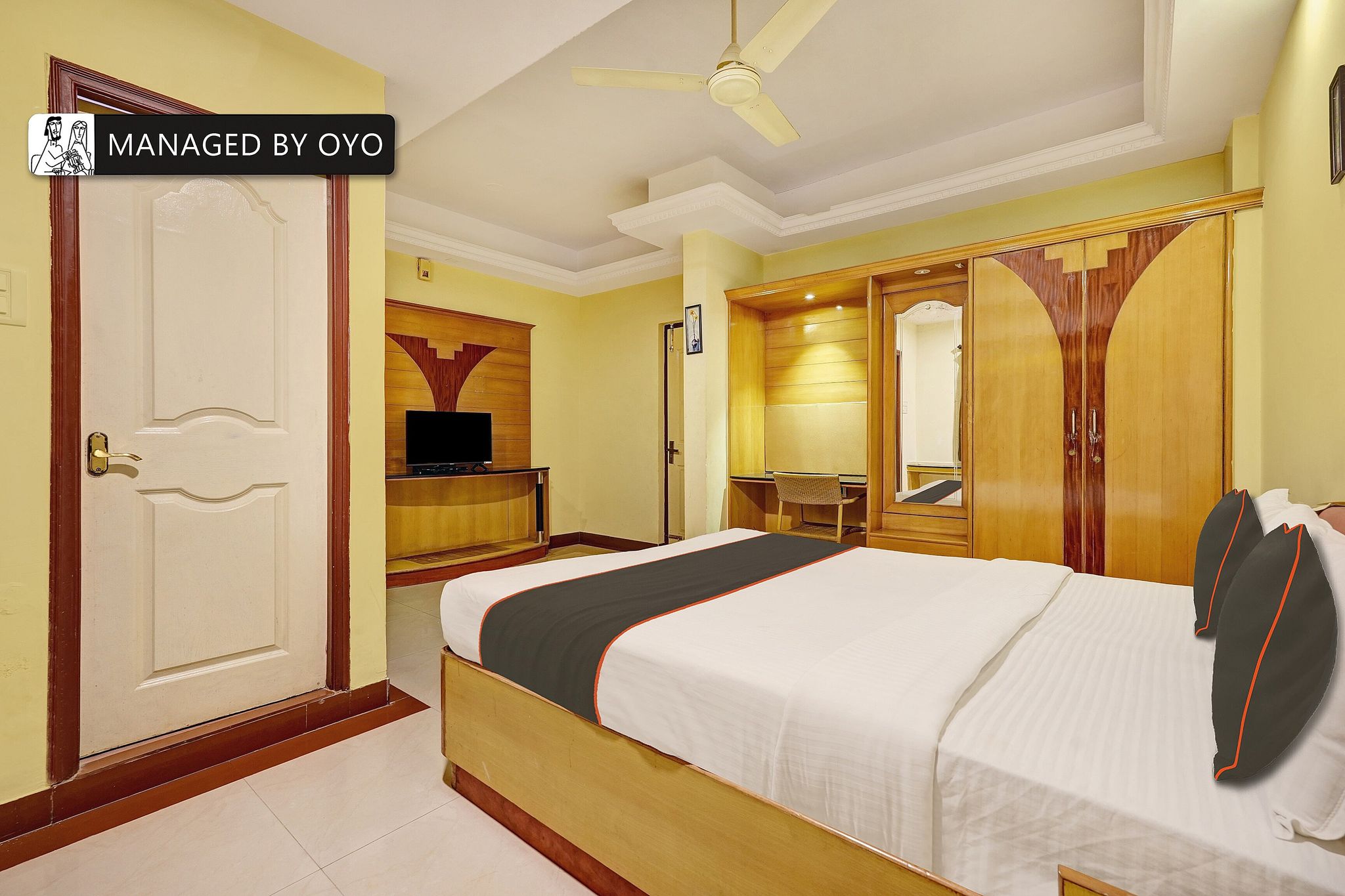 Super Collection O Bannerghatta Road Near IIM Bangalore Classic 12