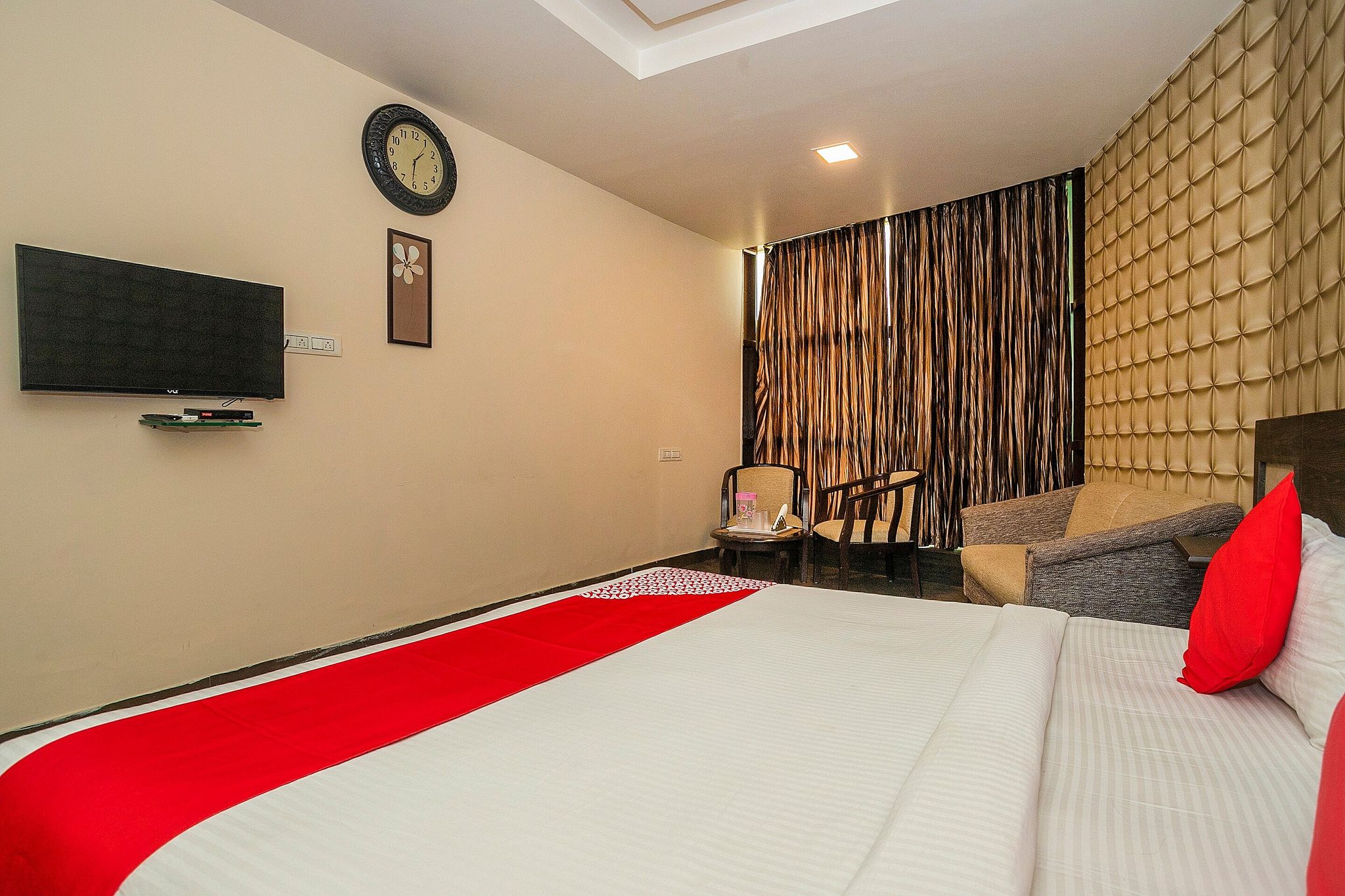 Collection O Indian Suites Near Sitara Restaurant Classic 3