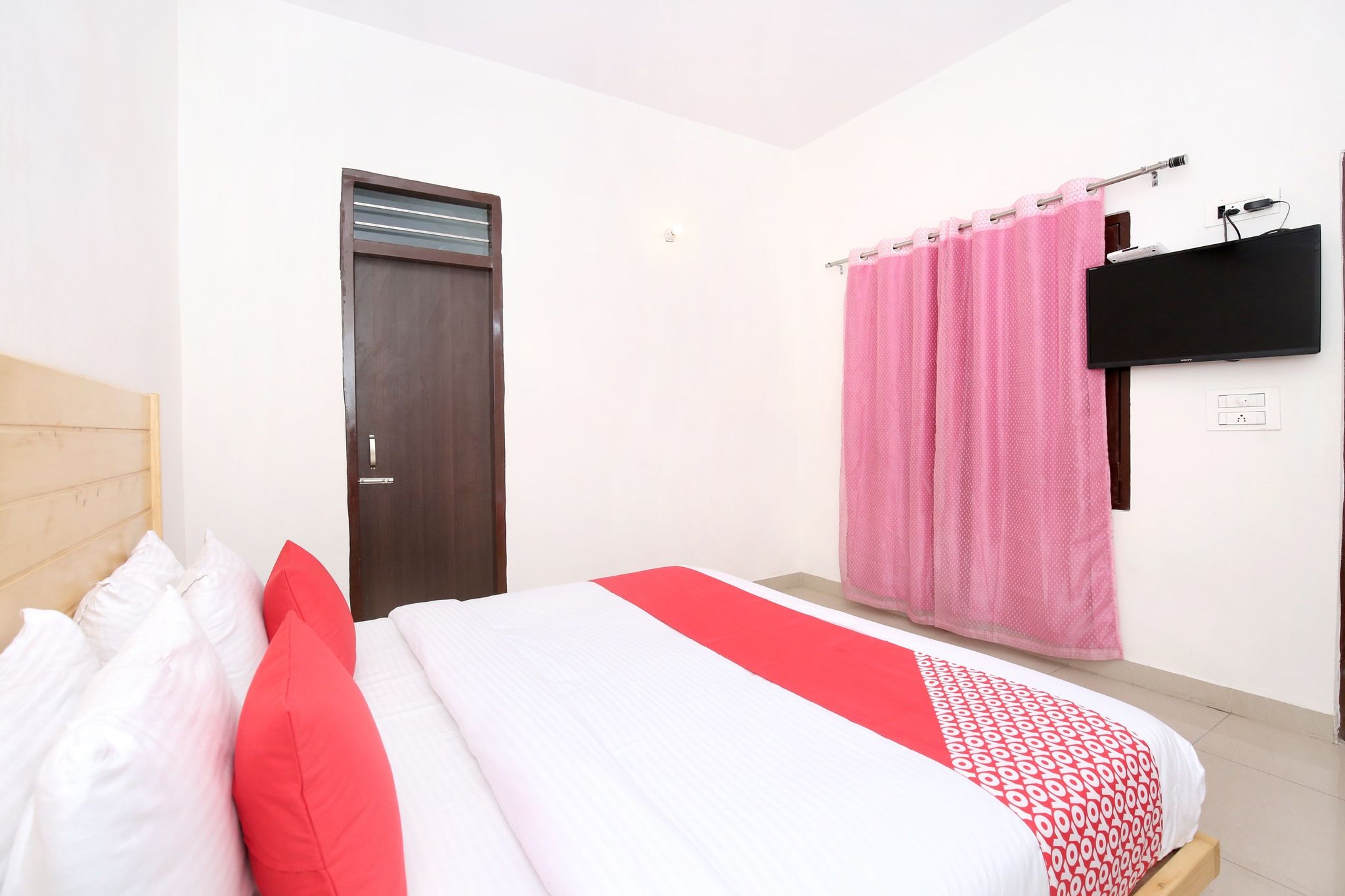 Hotel O Chandigarh Classic 11