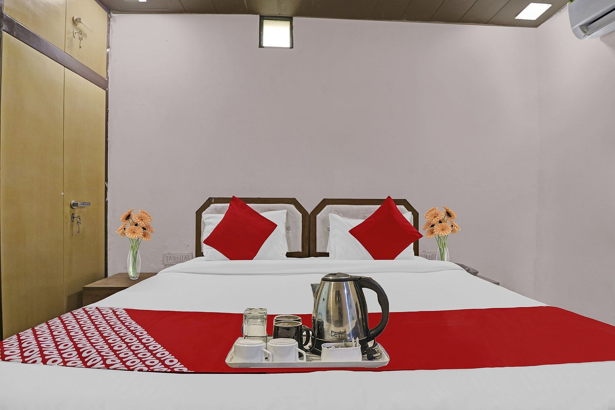 OYO 90274 Hotel Knight Inn Classic 10