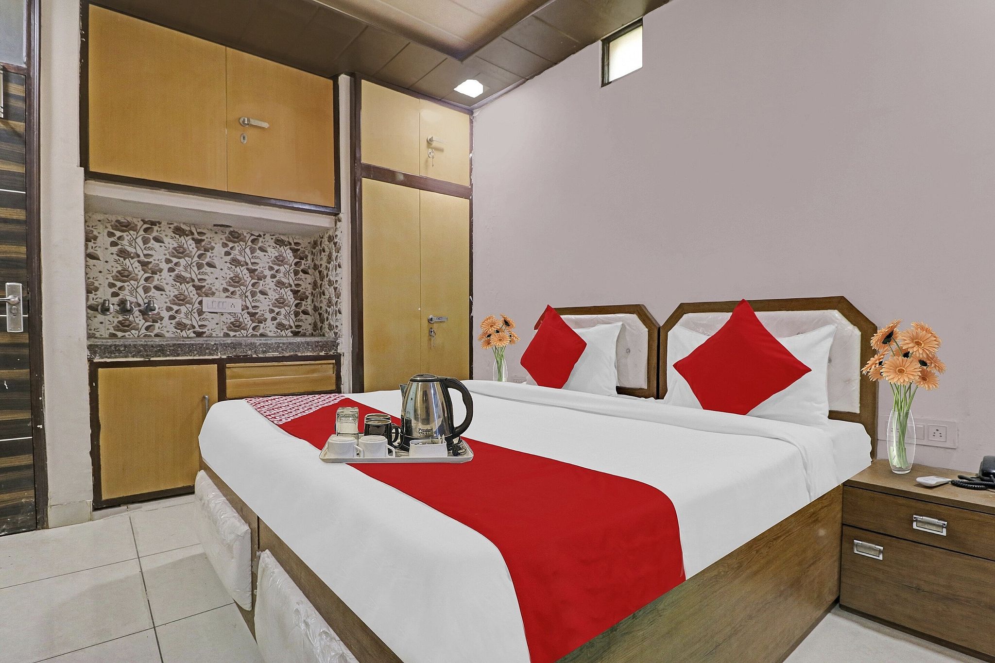 OYO 90274 Hotel Knight Inn Classic 9