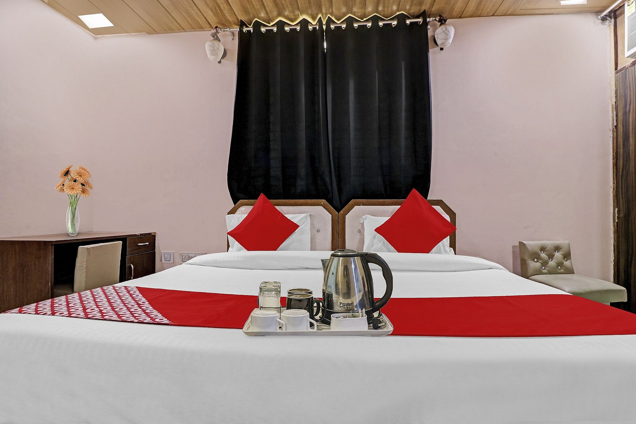 OYO 90274 Hotel Knight Inn Classic 13