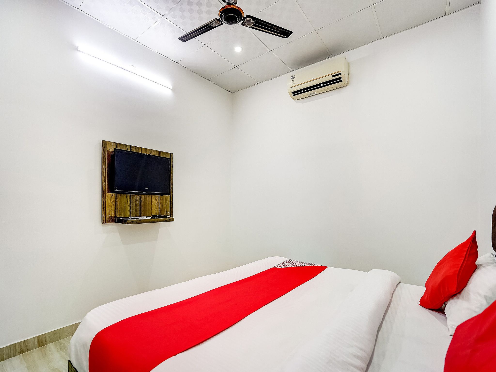 Hotel O Aashirvad Classic 9