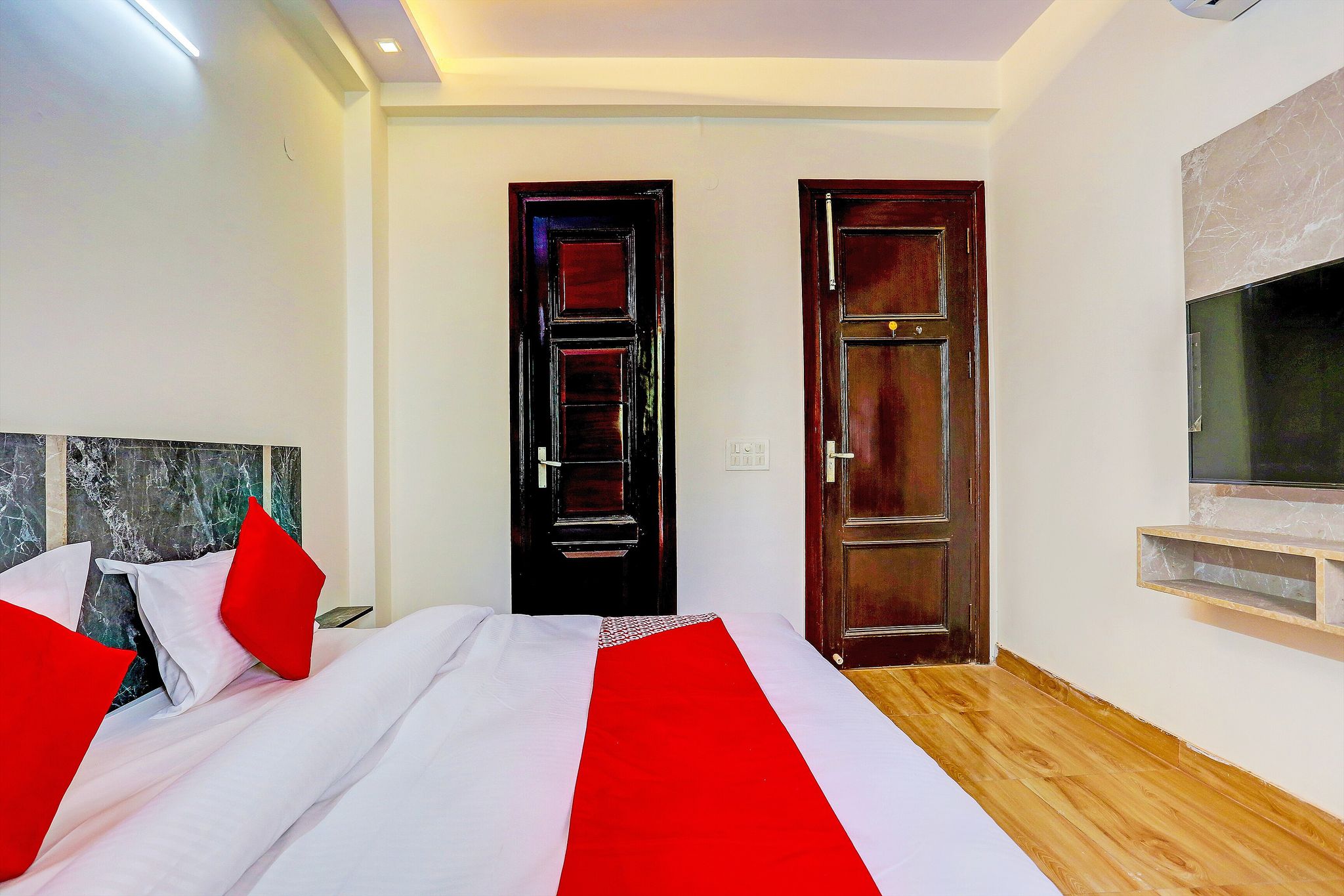 Hotel O Spring Brook Classic 7