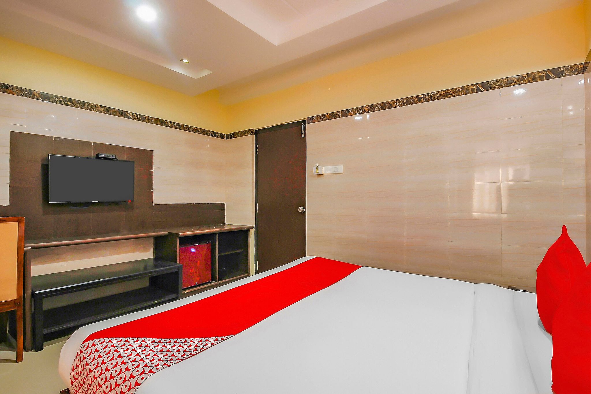 Hotel O Suhana Grand Classic 5