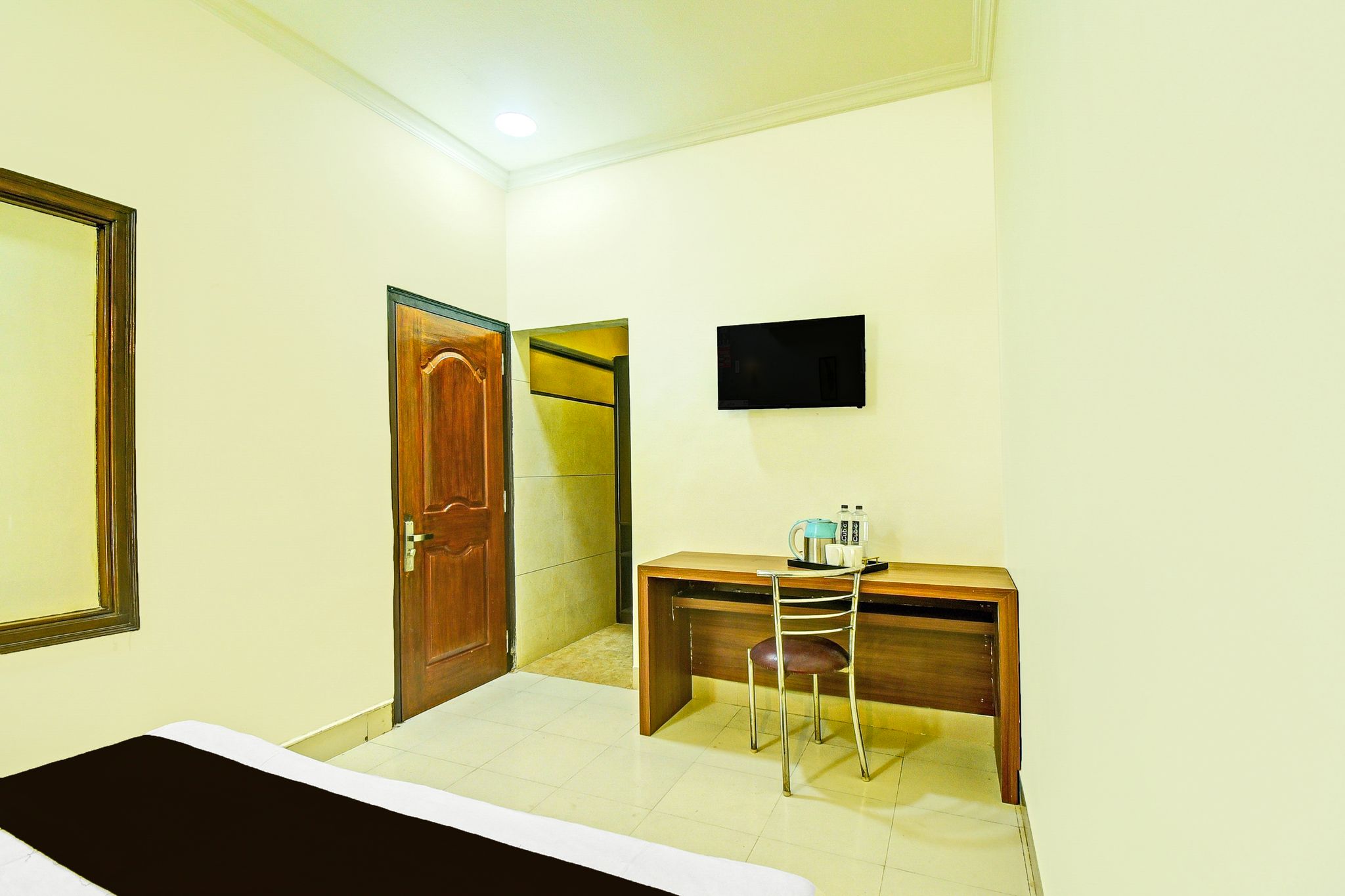 Super Townhouse JLN Marg formerly Ritz Residency Classic 16