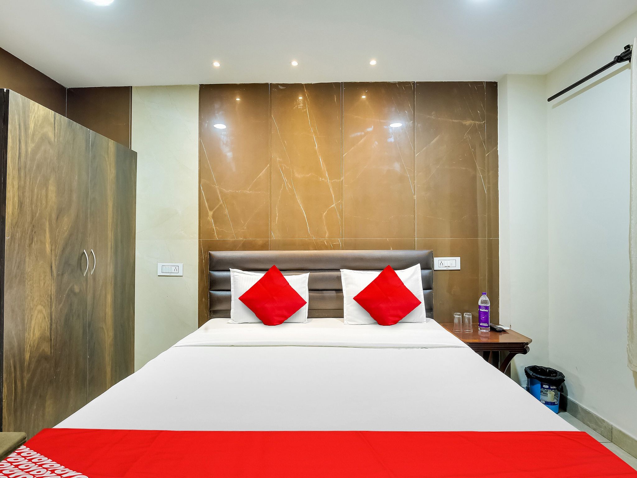 Townhouse Haibowal Chowk Near DMC Classic 10