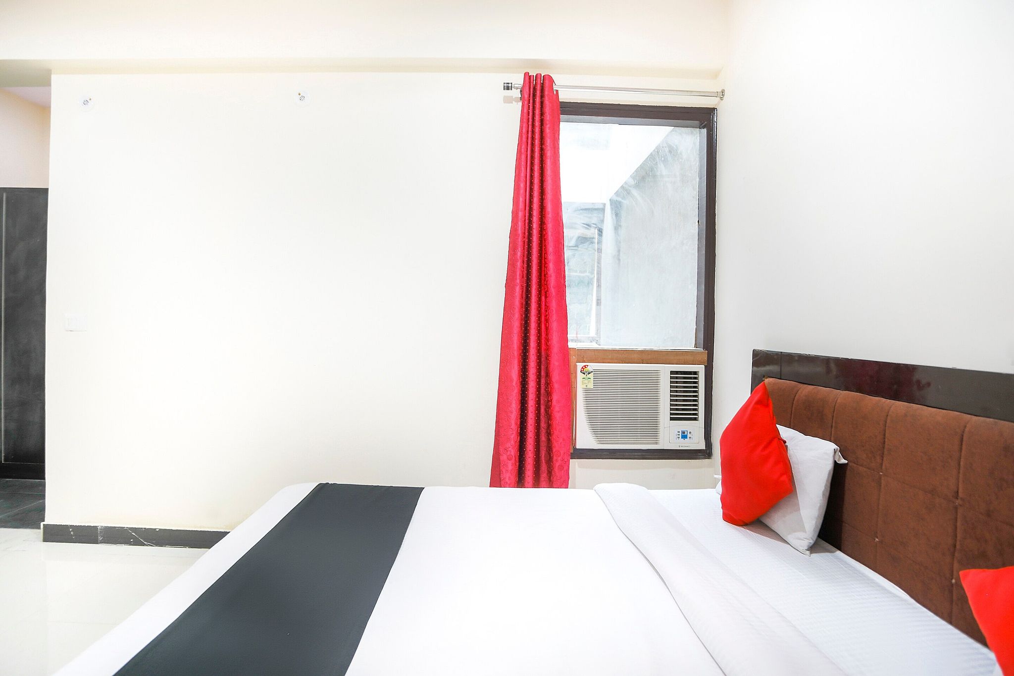 Hotel O by OYO GRANDEUR HOTEL Classic 26