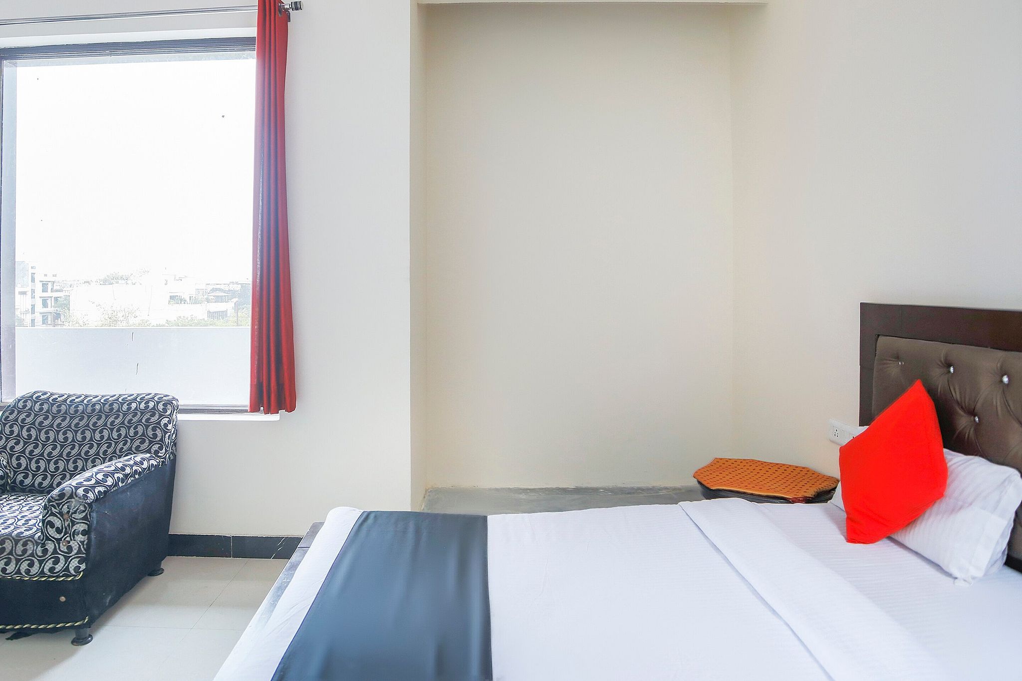 Hotel O by OYO GRANDEUR HOTEL Classic 6