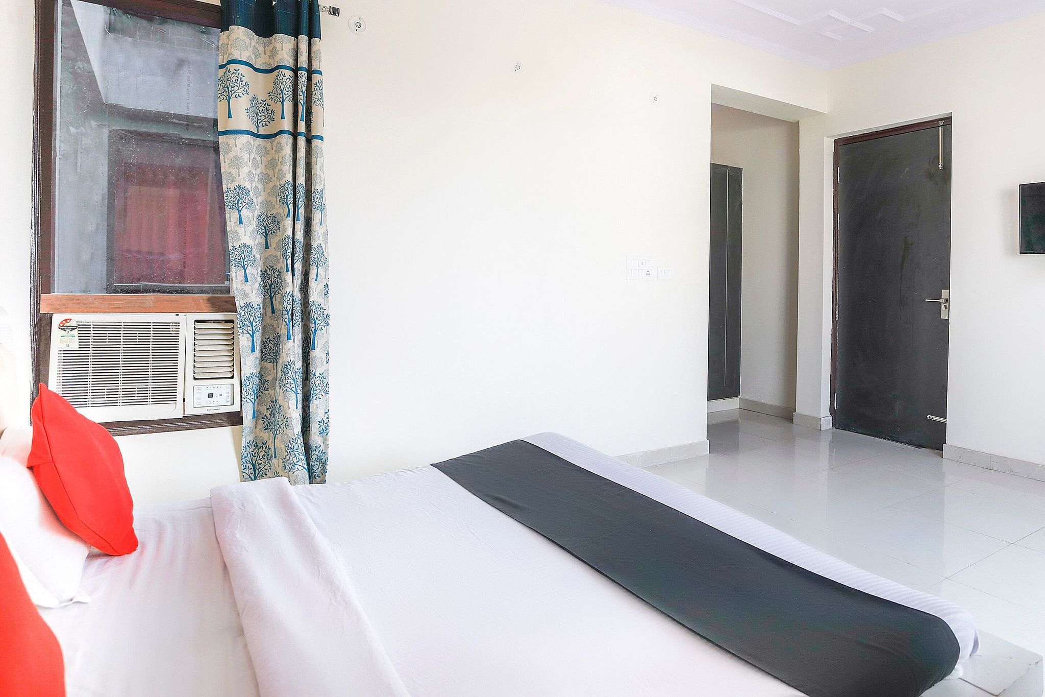 Hotel O by OYO GRANDEUR HOTEL Classic 9