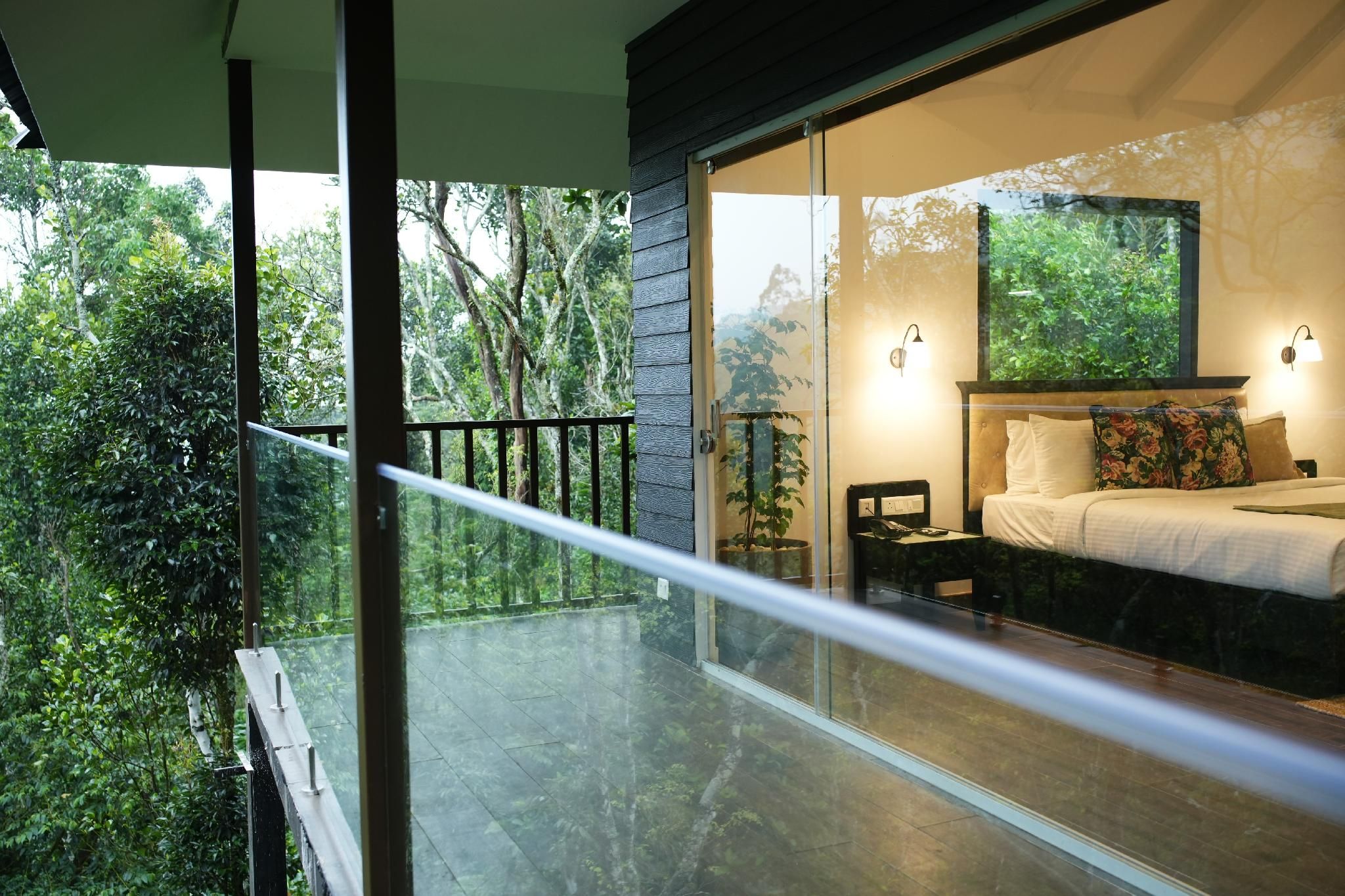 Tree House with Terrace