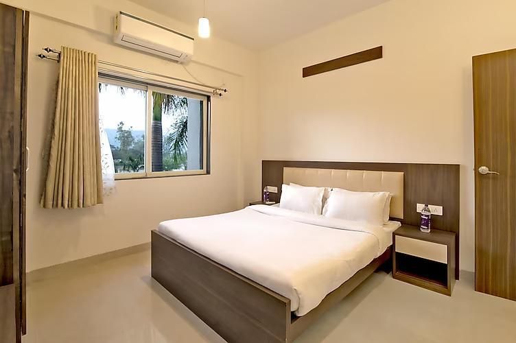 One Bedroom Suite