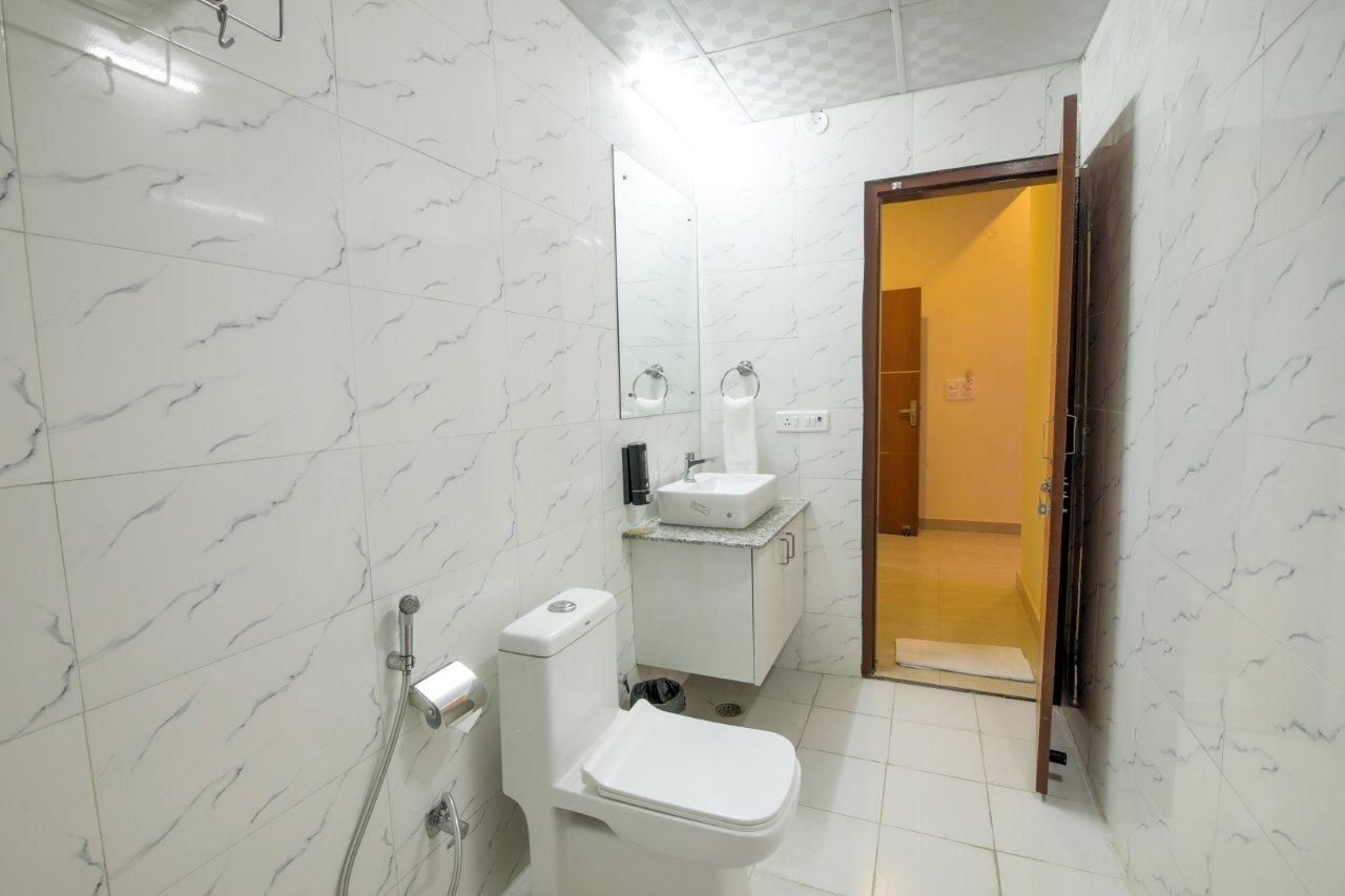 Kusum House Standard Double Room 6