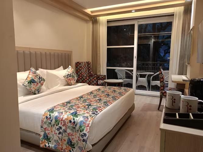 Regenta Inn Luxinna Heights Studio balcony Room 2