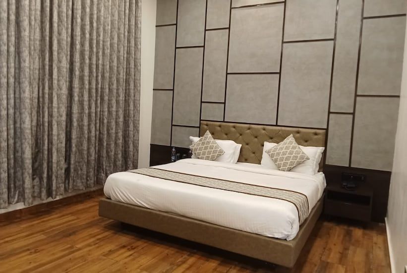 Suite Room