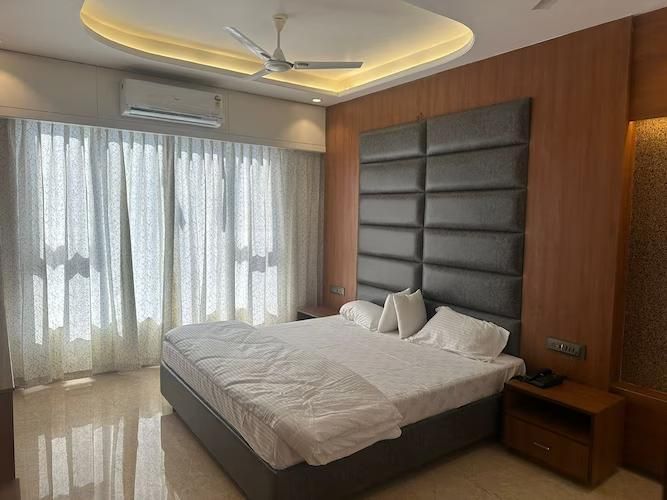 Suite Double Bed AC
