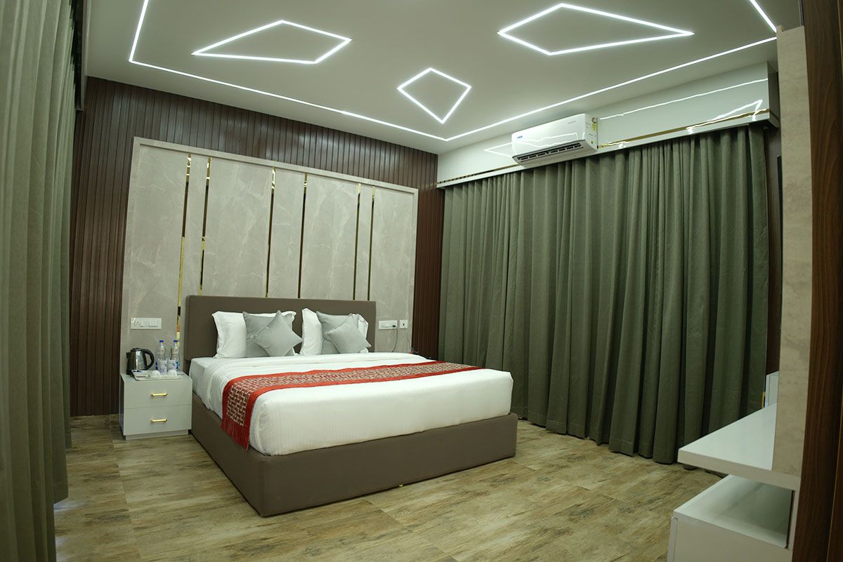 Jacuzzi Villa- Forest Maze