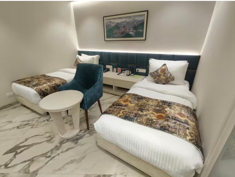 Super Deluxe Twin Bedded Room