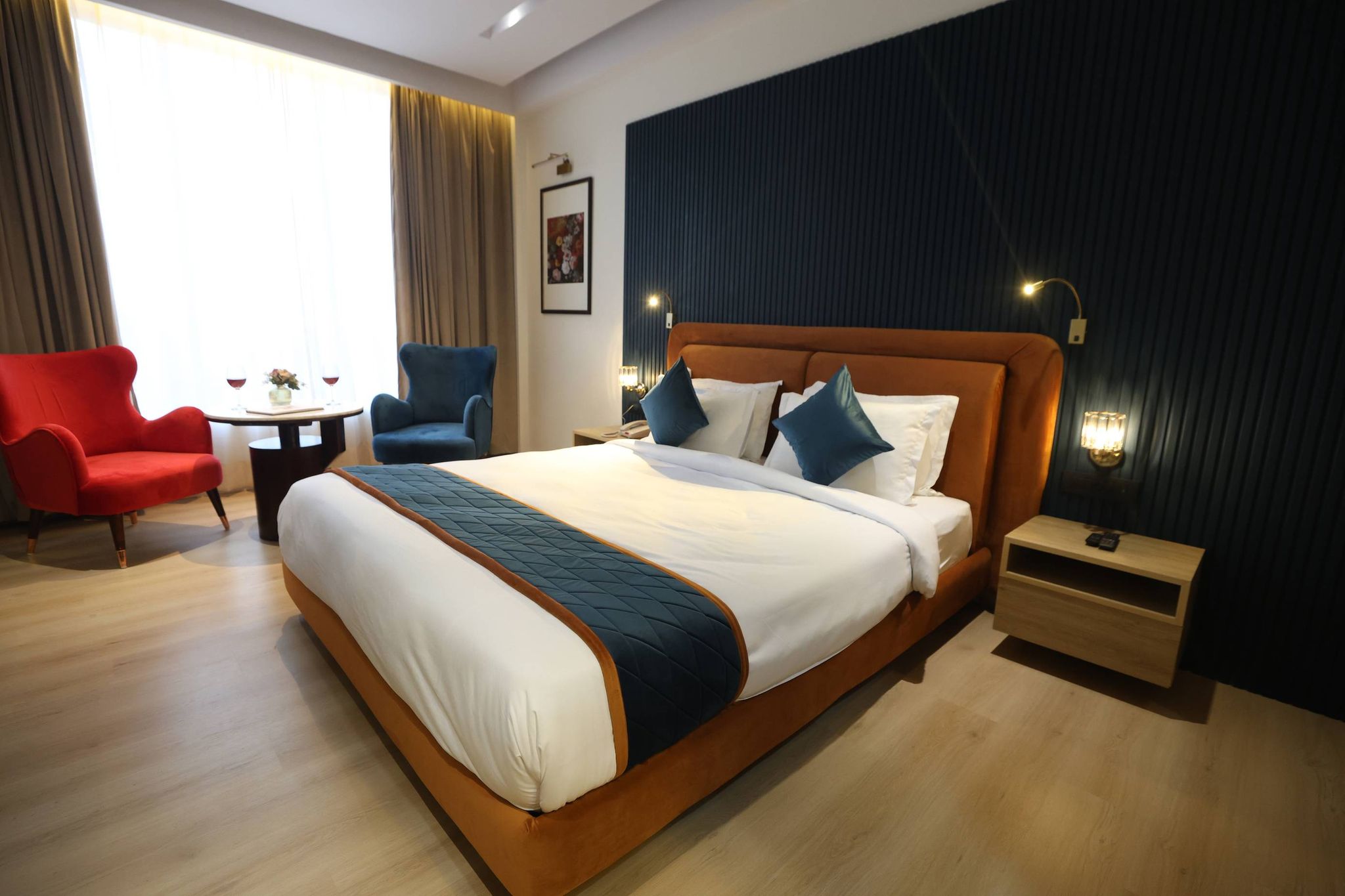 The Park Gate  SUPER DELUXE