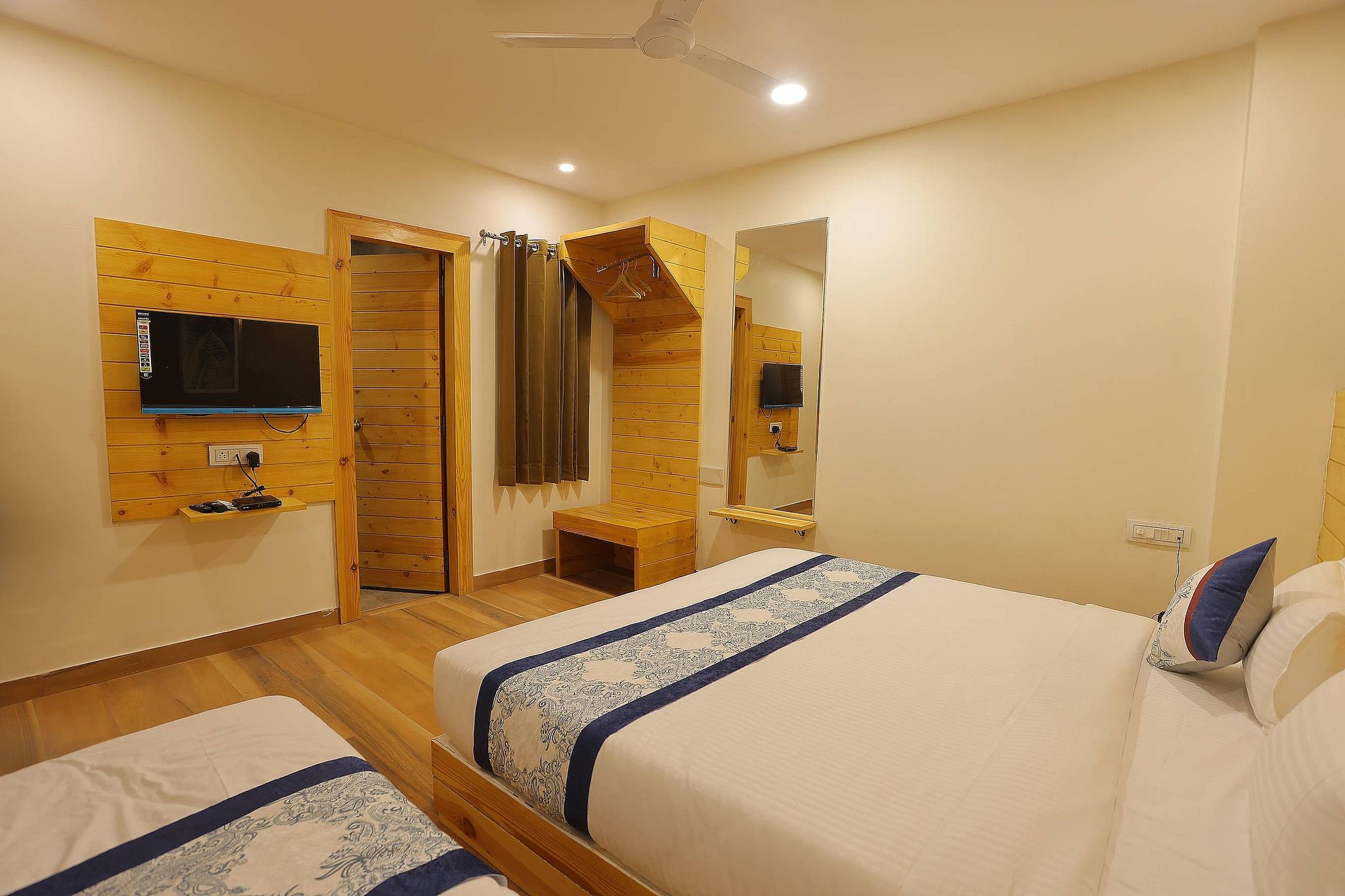 Premium Triple Room