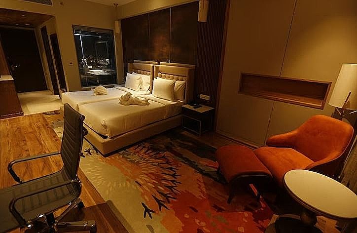 Executive Room