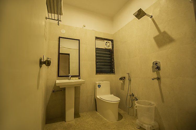 Atithi Bhanwar by Keshav Global Hotels & Resorts Executive room 8