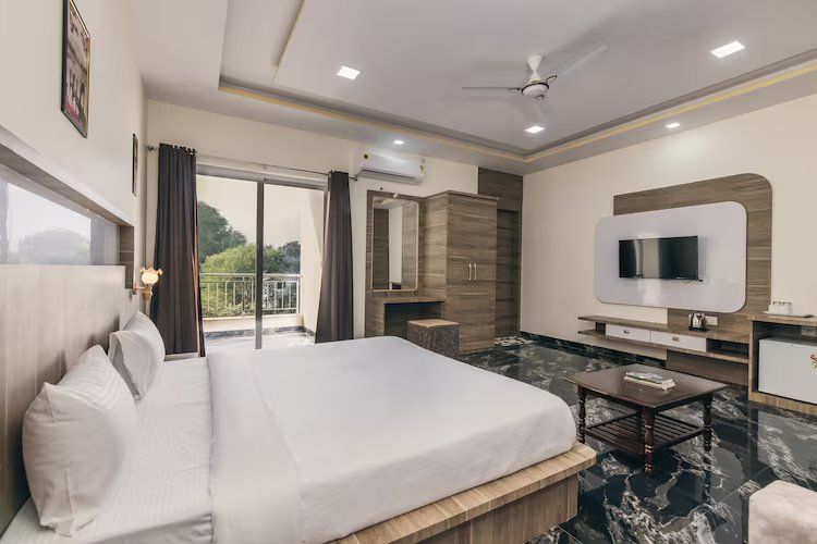 Mountain View Premier Room With Private Balcony