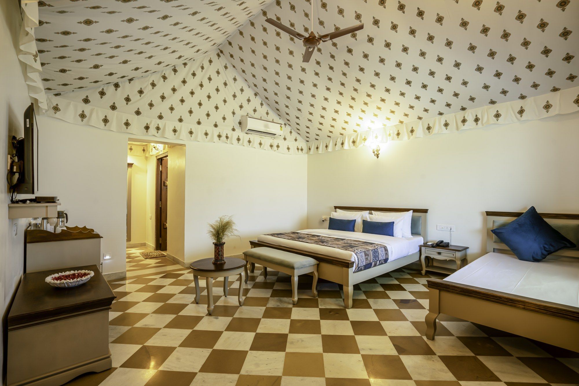 Marugarh Camp and Resort Jaisalmer Luxury Cottage Tent