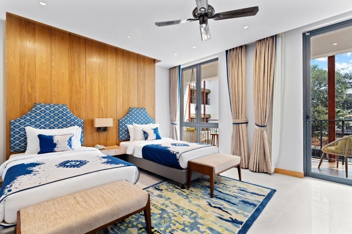 Junior Suite with Twin Bed and City View