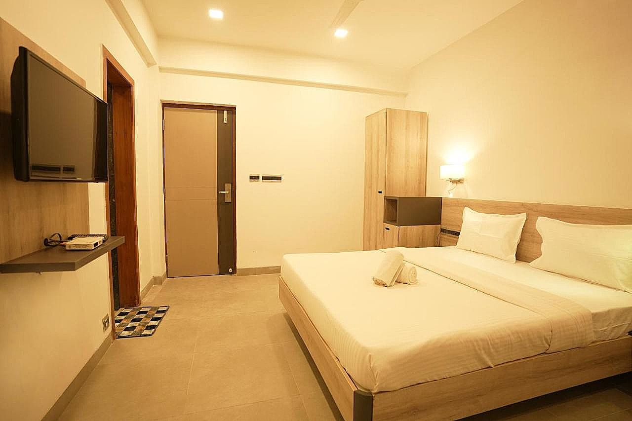 Coastal Pearl Hotel Margao Railway Station Deluxe Double Room 3