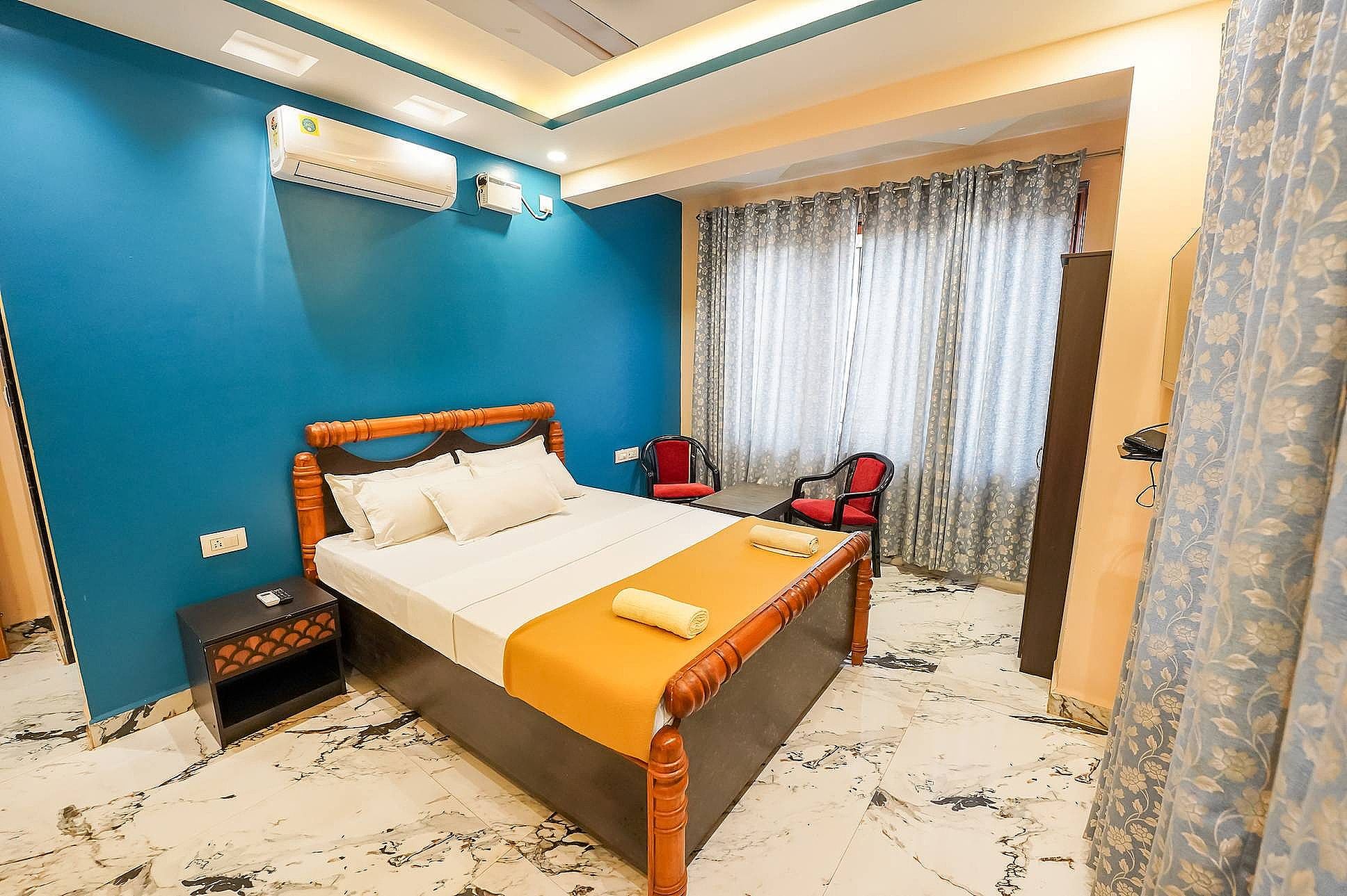 Casa Goana Holiday Inn Deluxe AC Room 6