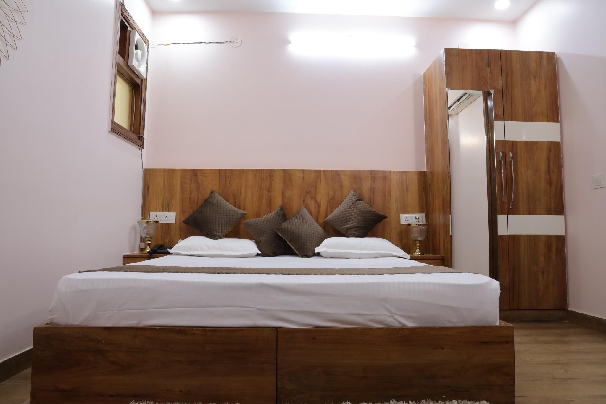 Standard Double Room - Accessible