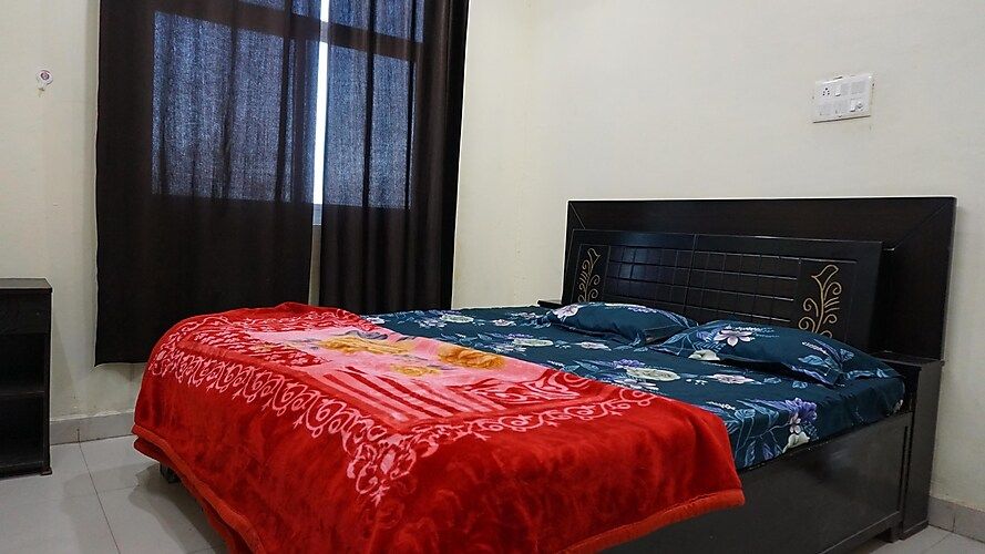 Hotel Kanti Palace Deluxe Room
