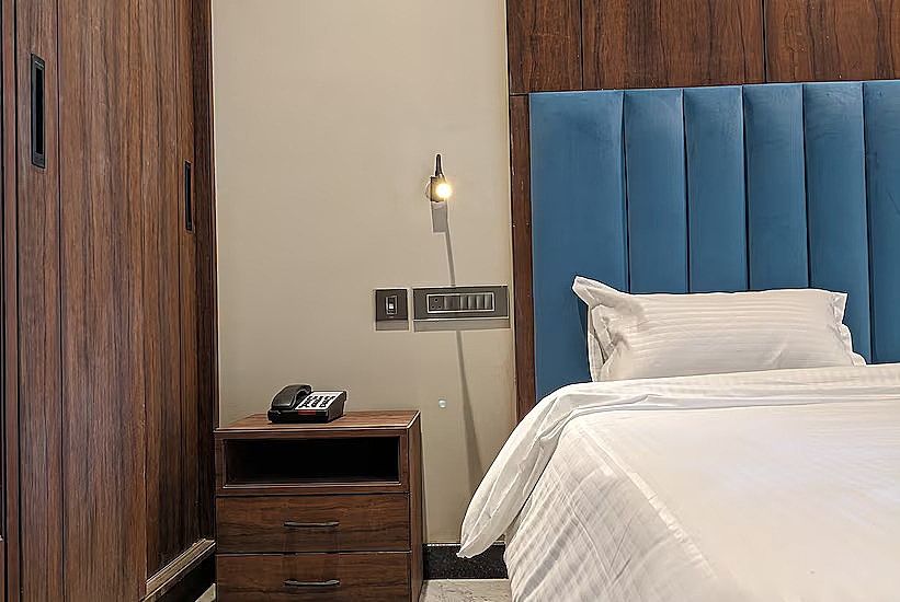  All Starr Club Deluxe Room 4