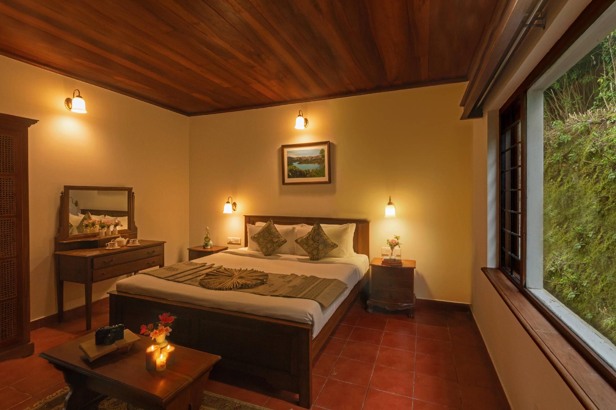 Emerald by Nature Resorts and Stays Pykara Room 2