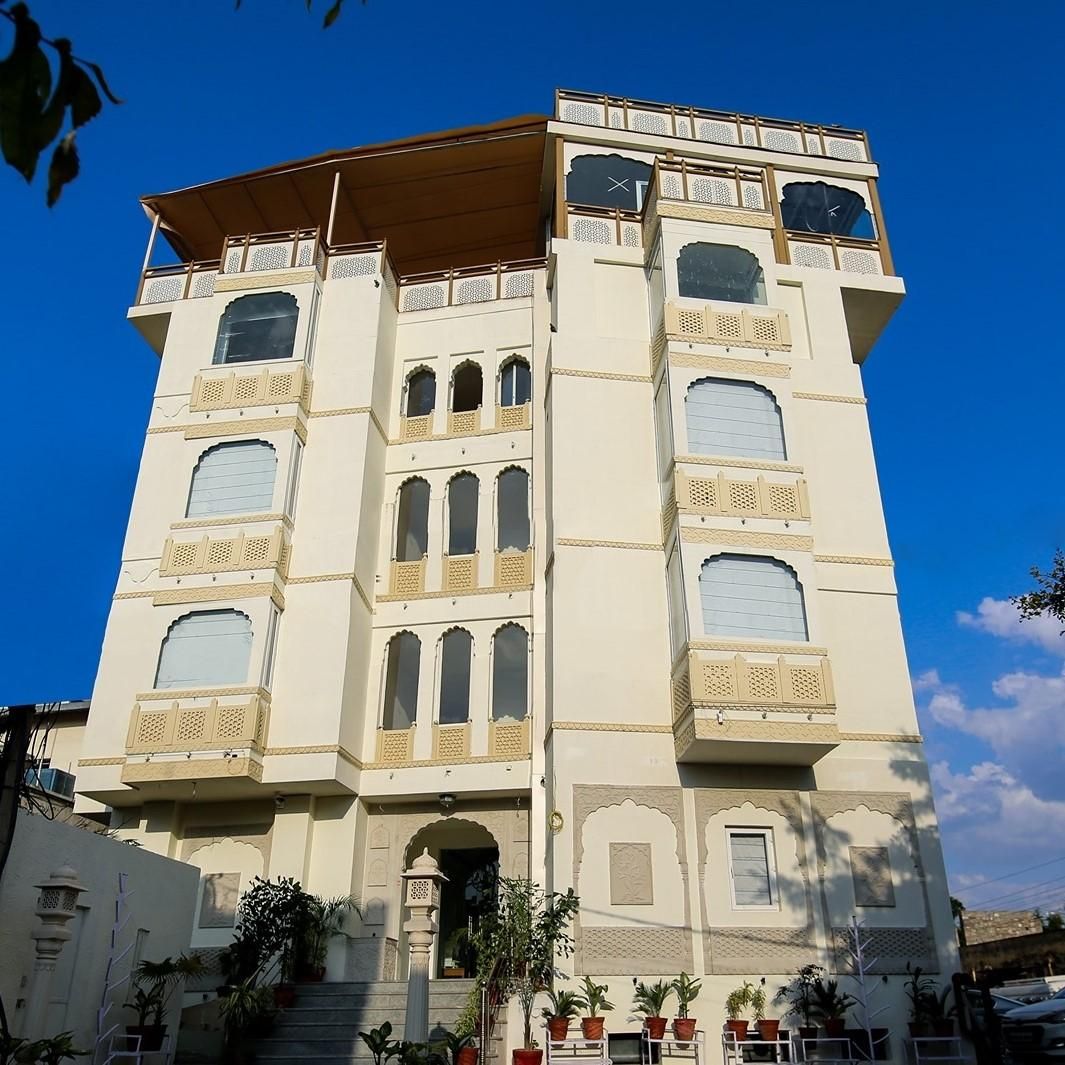 Hotel Exterior