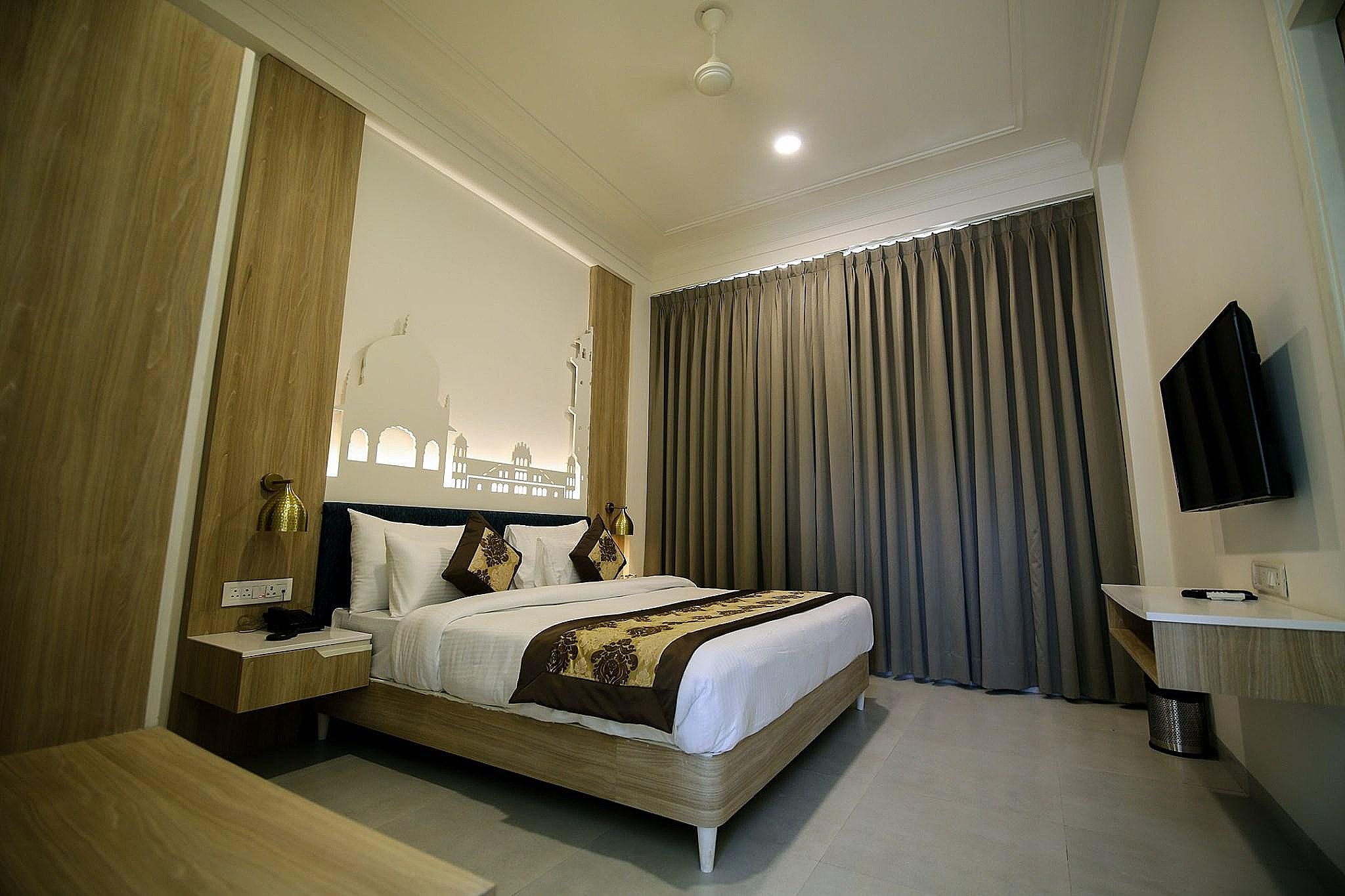 Hotel Ratangarh Palace Comfort Room 6
