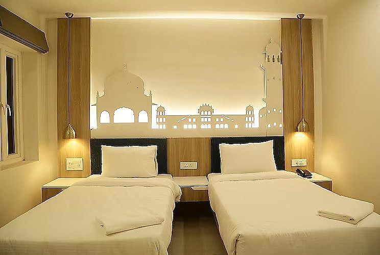 Classic Twin Room