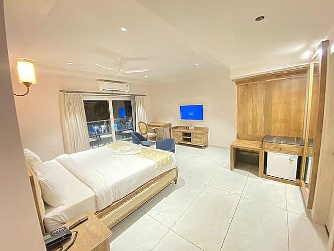 Ariena By Aba Hotels, Morjim Executive King