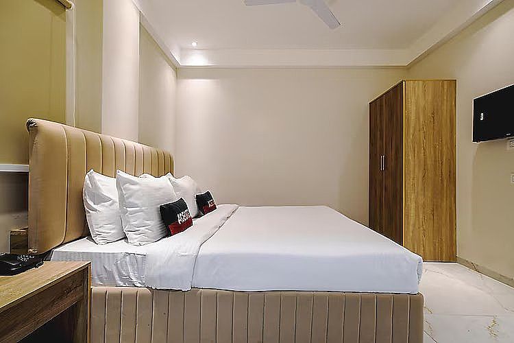 Aceotel Xpress Mint Scheme No 114 Deluxe Room 2