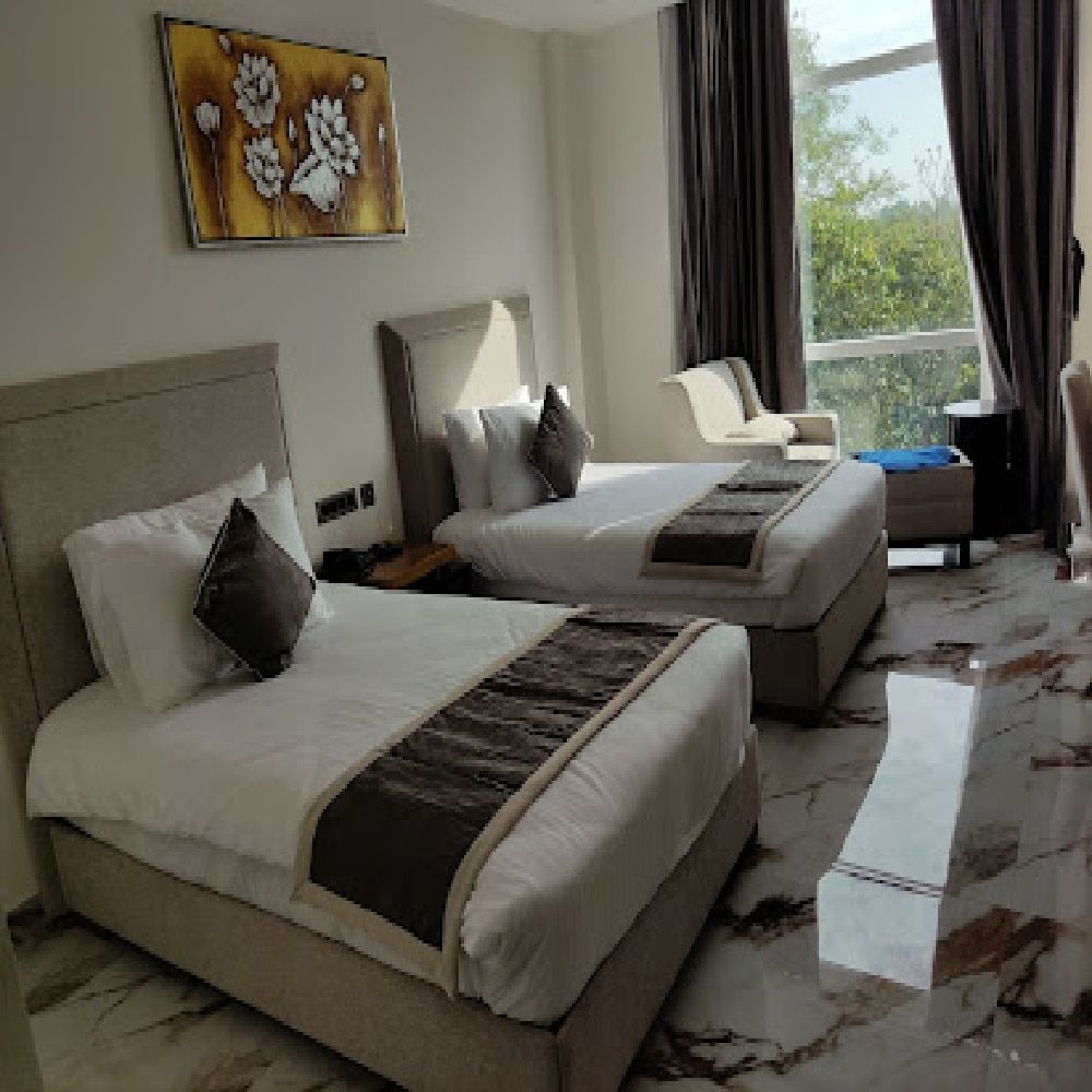 Hotel Airdrop Premium Room 6