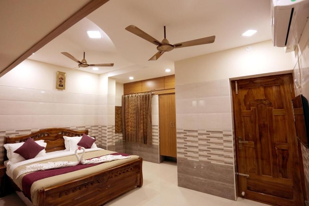 Queen Suite