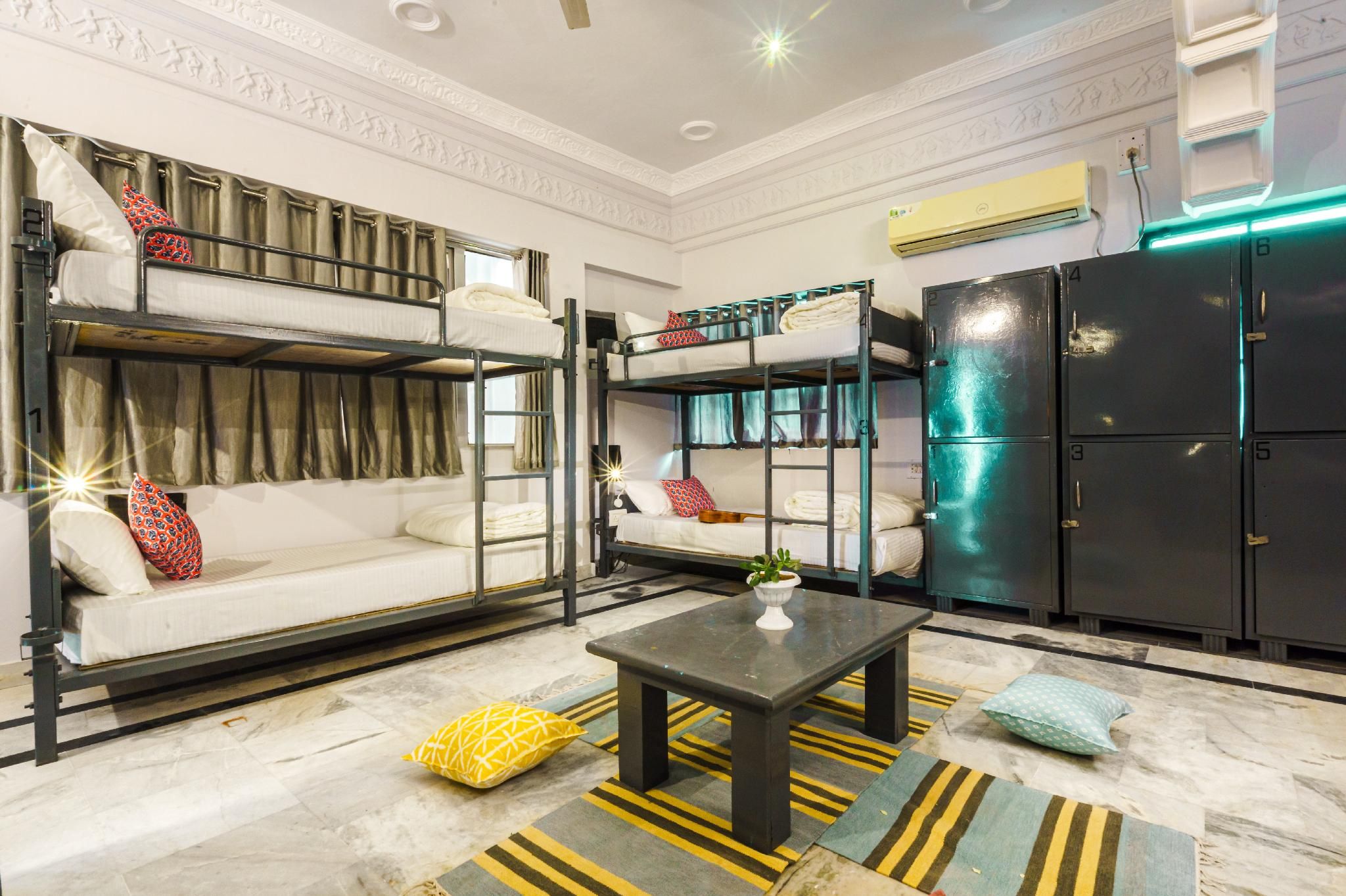 1 Person in 8-Bed Dormitory - Mixed