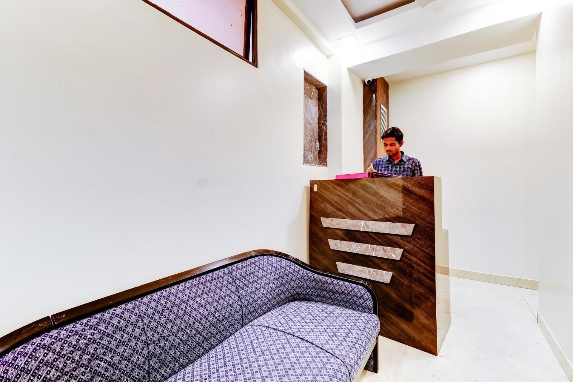 Hotel Prime Inn, Andheri West - Near Mumbai International Airport