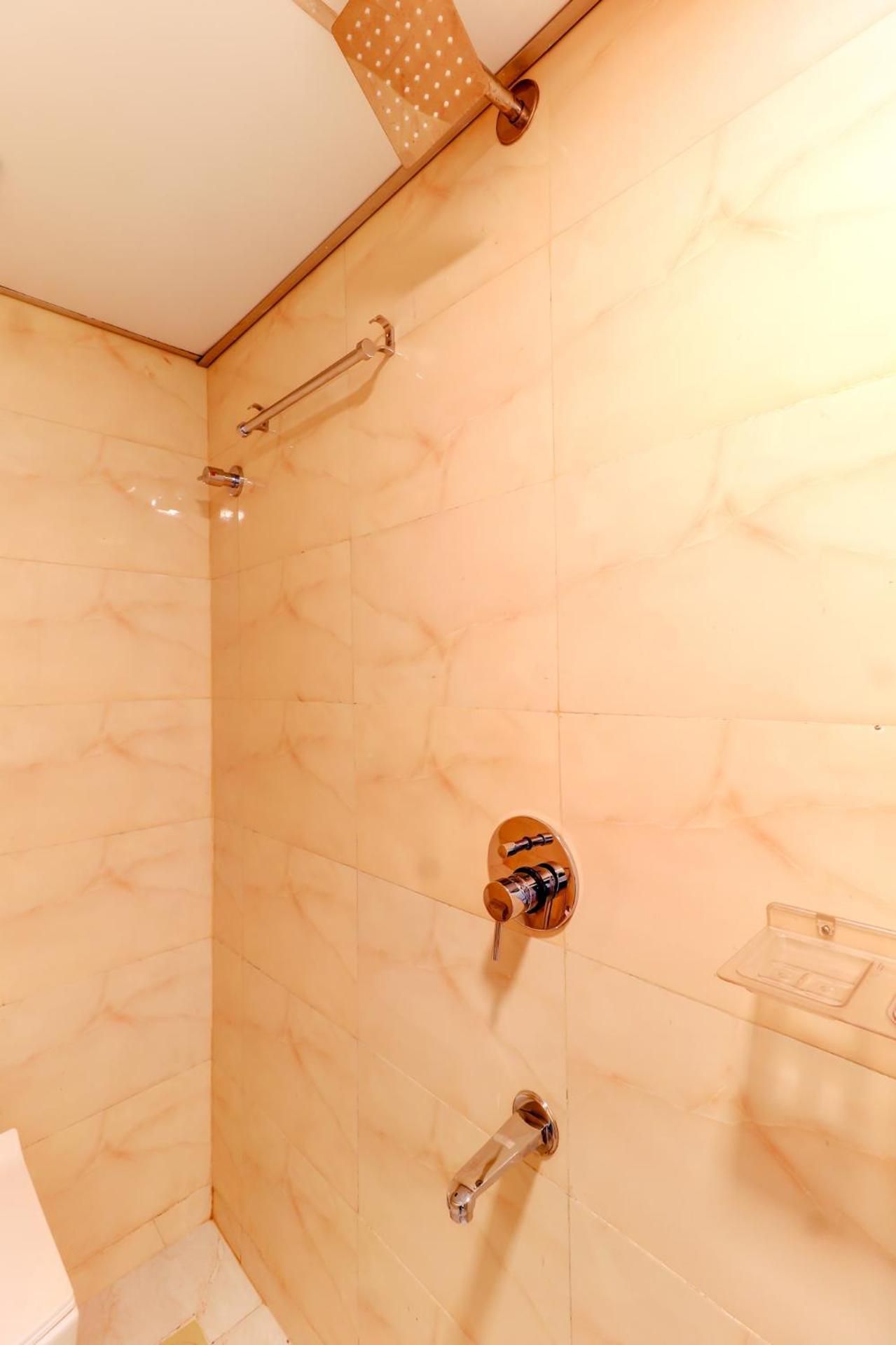 Hotel Prime Inn, Andheri West - Near Mumbai International Airport