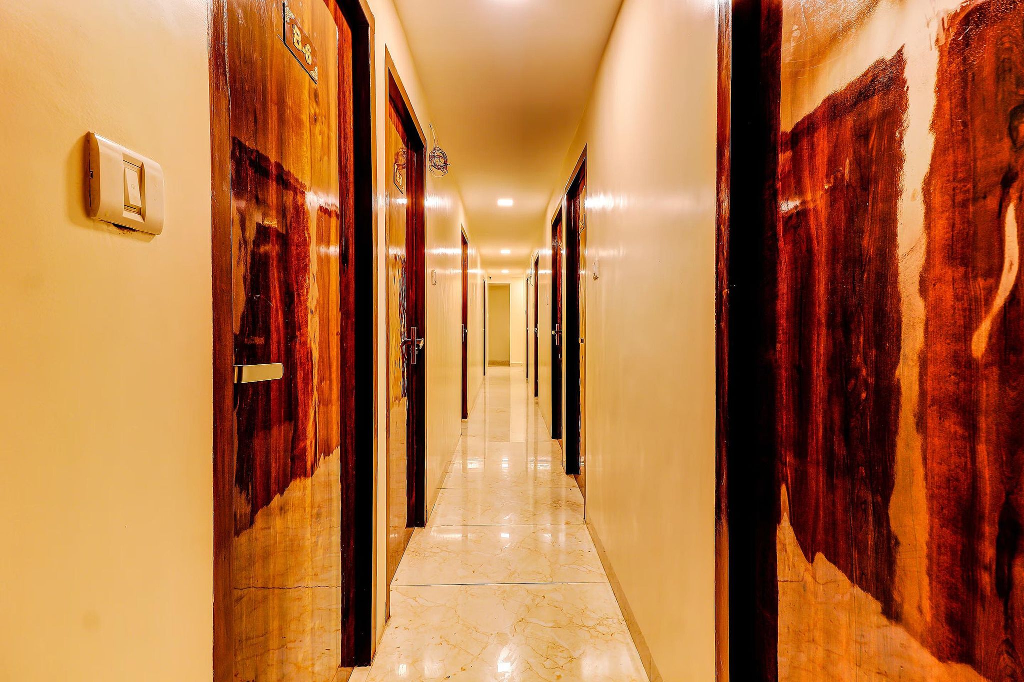 Hotel Prime Inn, Andheri West - Near Mumbai International Airport