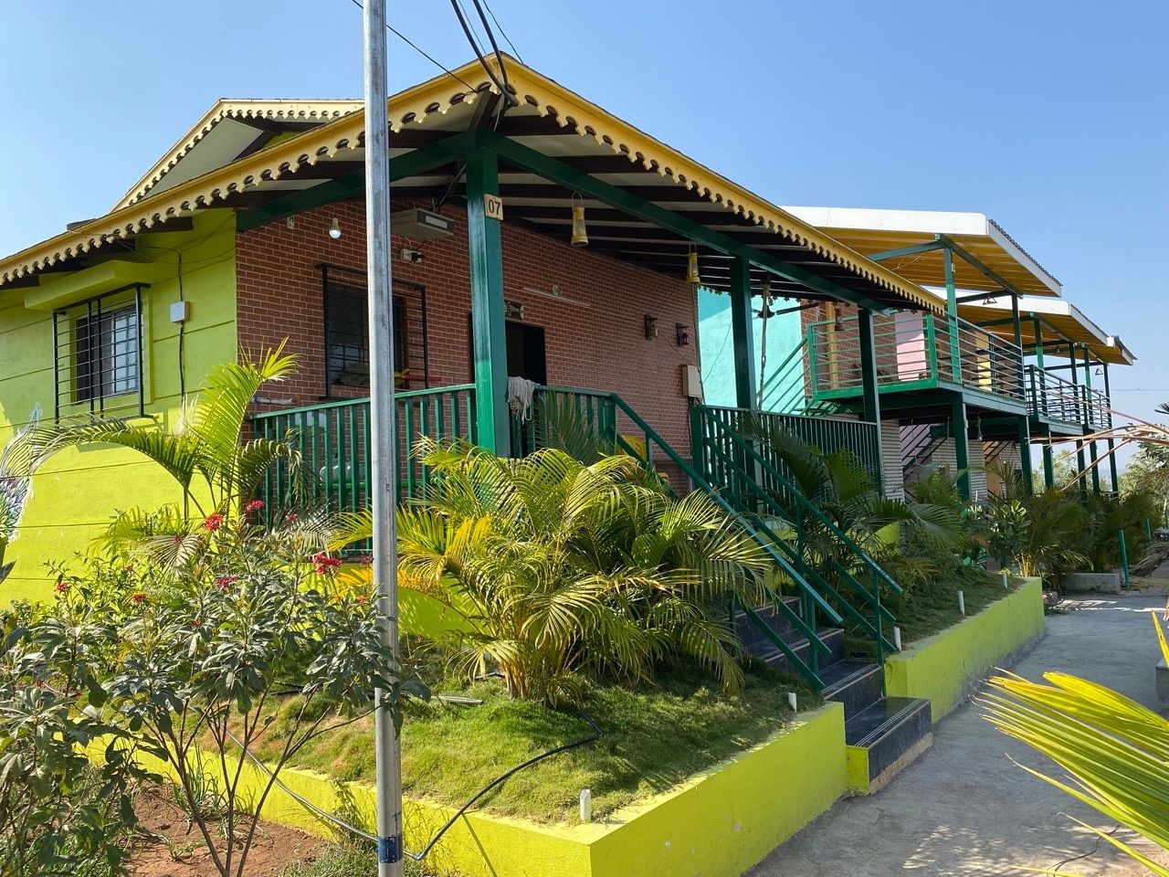 Casa Green Restaurant & Resort