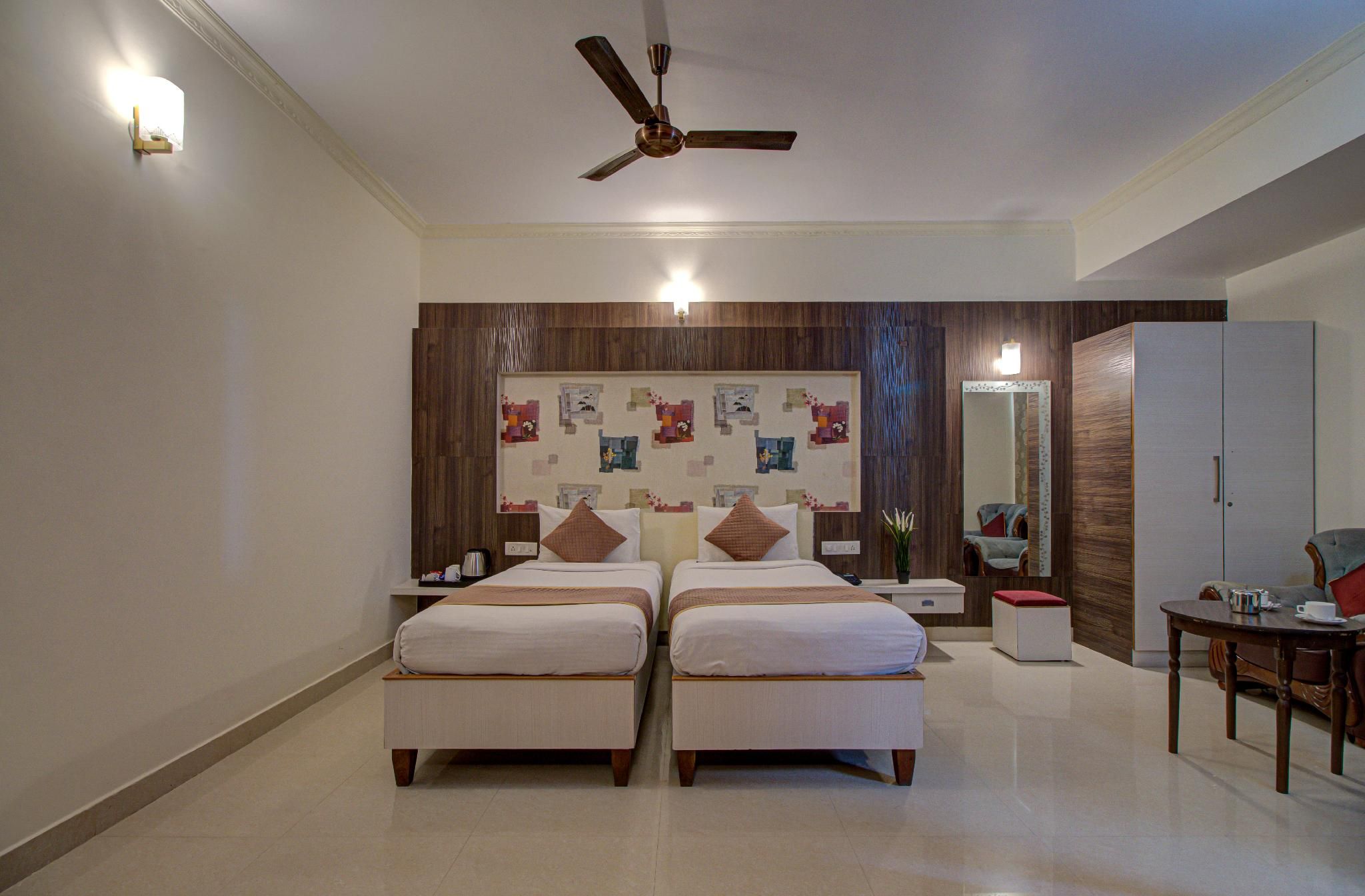 Premium King Room - Non-Smoking