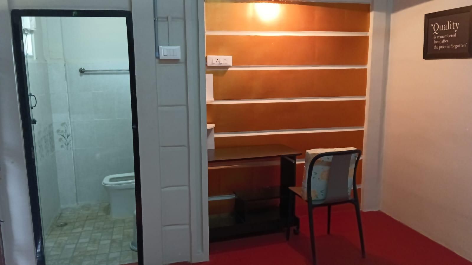 Single - Private Bathroom