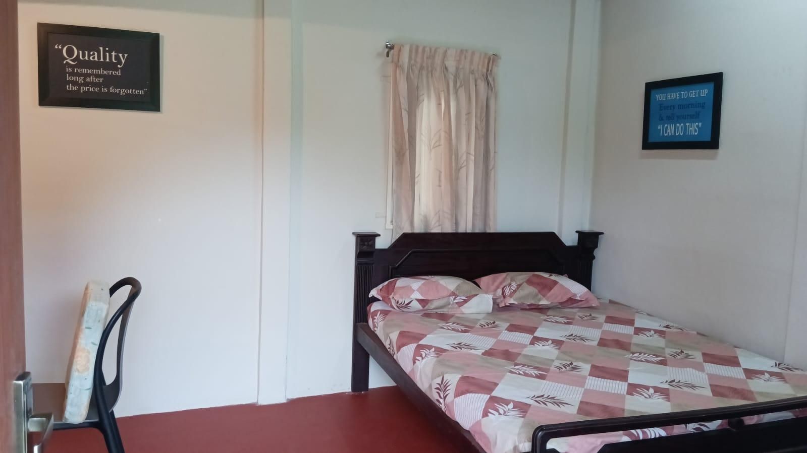 Single - Private Bathroom